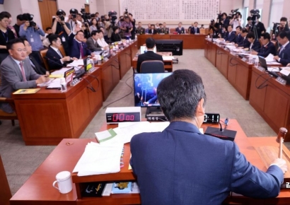 [포토] 채상병 1주기에… 野 주도 ‘尹 탄핵청원’ 청문회