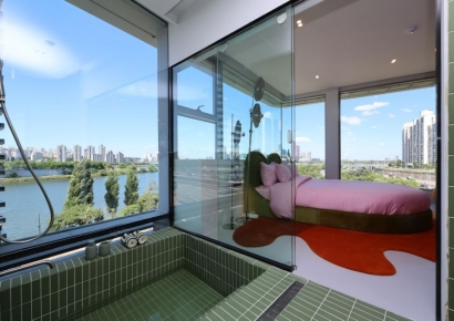 '한강 다리 위 호텔' 예약기간 6개월·극성수기 지정…외국인 이용 늘린다