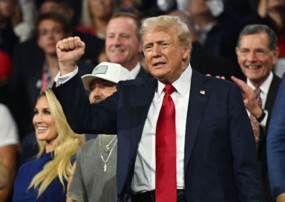 한 배 탄 反전기차 트럼프와 머스크 테슬라 CEO, 묘한 동행