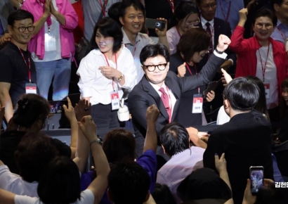 '조선제일검'에서 '與선발투수'된 …한동훈 누구