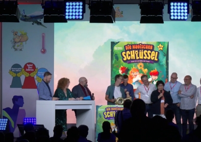 韓 보드게임 역사 새로 썼다…'오키도키 원정대' 獨 올해의 게임상