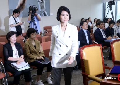 이진숙, 법카 주말 8500만원 사용 논란에 "정상적 영업활동"