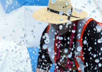 [포토] 풍덩...짜릿한 물놀이