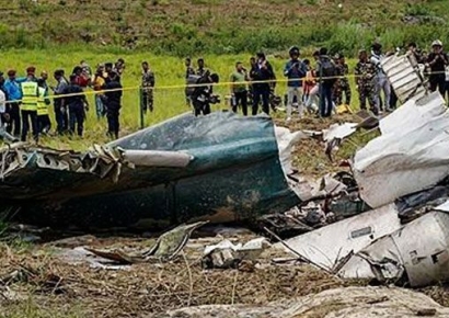 '19명 탑승·18명 사망' 네팔 항공기 추락사고…조종사만 살아남은 이유