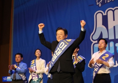 이재명 민주당 대표 후보, 경남 경선서 87.22％ … 부울경 압승 행진