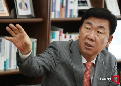 국힘, 청주시장 후보에 이범석 현 시장 공천 확정