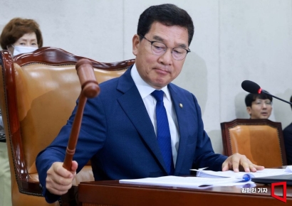 민주당 “세관 마약수사 외압 의혹…용산 대통령실 개입”