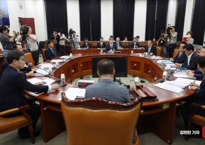[포토] 국회 정보위 전체회의