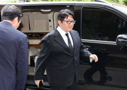 방시혁, 개인 법인으로 LA 부촌 저택 365억에 매입