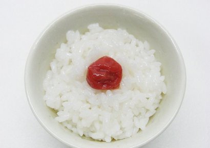 "밥 해먹을 쌀이 없다"…60kg 도매가 25만원 찍은 日 '비상'