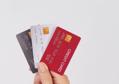 여전채 금리 2년 4개월만에 최저…숨통 트인 카드사