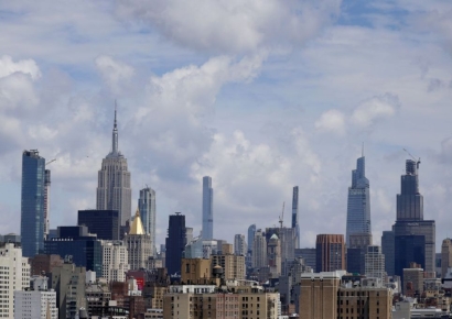 4000억대 美맨해튼 빌딩 100억대 '뚝'…위기 신호인가