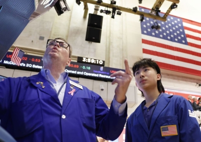 [굿모닝 증시]'경기 우려' 美 증시 급락…"코스피, 外人 이탈 우려"