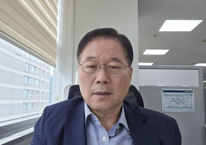 “軍, 기술개발보다 기업의 첨단기술 활용해야”