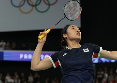 [파리올림픽]배드민턴 안세영, 허빙자오와 결승…상대전적 우세(종합)