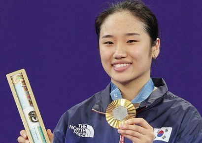 선수는 이코노미·임원은 비즈니스…안세영 폭로에 협회 만행 재조명