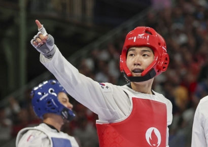 태권도 선봉 박태준, 프랑스 기대주 꺾고 준결승 안착[파리올림픽]