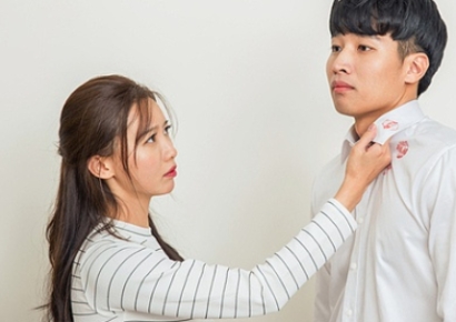 아내는 사기치다 교도소 vs 남편은 힘들어 불륜…파탄책임 누구에게