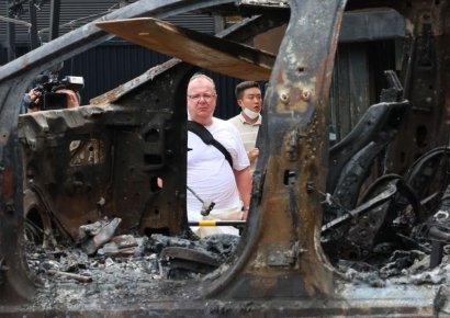 벤츠, 인천 전기차 화재 피해주민에 45억원 지원