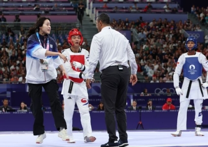 "뒷일 생각할 때가 아니었다"…제자 위해 코트로 뛰어든 태권도 코치