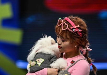 "中 반려동물 수, 2030년에 어린아이 2배 된다"