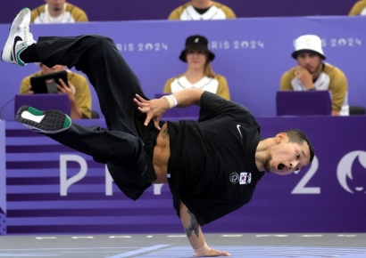 '불혹의 비보이' 김홍열, 조3위…브레이킹 8강 진출 실패[파리올림픽]