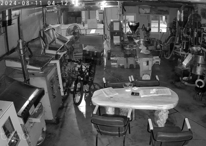 방앗간 전기자전거 배터리서 불…주변 널린 기름 '아찔' 