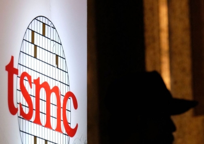 "TSMC, 8500억원 투입해 폭스콘 산하 이노룩스 공장 인수"