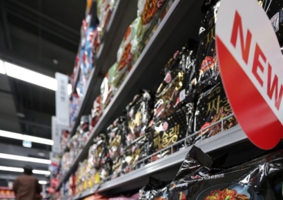 [특징주]삼양식품, ‘불닭볶음면’ 등 라면 수출 호조에 주가 13%대↑