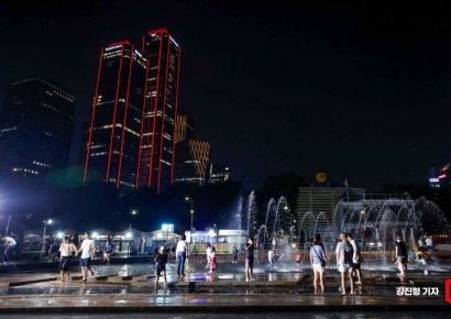 [포토] 열대야에 한강 찾은 시민들