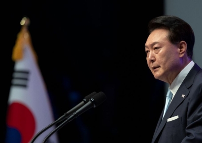 尹, '25만원법'·'노란봉투법' 재의요구안 재가…"현실 개탄스러워"(종합)