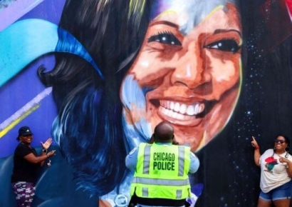 "해리스는 정신 나간 급진주의자" 트럼프, 결국 인신공격 가동