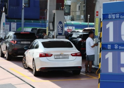 심상찮은 국제유가…정부, 유류세 인하 연장하나 