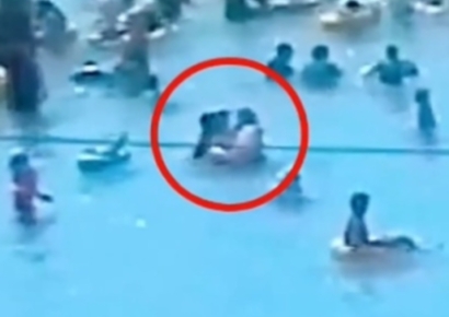 수영장서 물 튀었다며 초등생 학대한 남성…경찰 수사