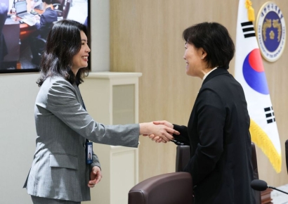 尹 특명 "저출생 해결하면 필즈상…페르마 정리보다 어렵지만 최선 다해달라"