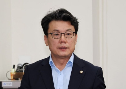 진성준 "尹정부 국토 '참절'이라 할 짓 자행…일제 미화하면 공직금지법 추진"