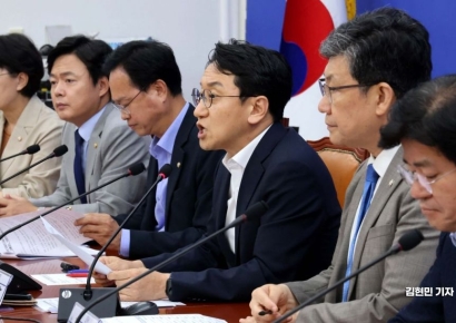 민주 "李, 민주당 지지도 4~5% 웃돌아…확장성 보여"