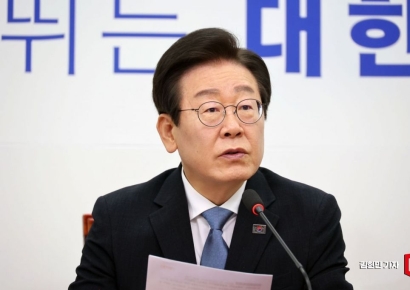 이재명, 코로나19 확진 판정…문재인 예방 일정 등 순연(상보)