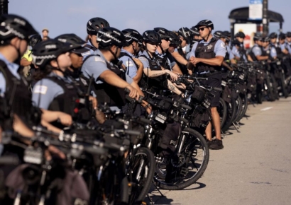 대선 정국 美…Z세대 절반 이상은 "대통령·의회 거의 신뢰 안 한다"