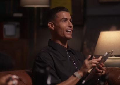 최단 100만 찍더니 하루만에 1000만…유튜브 스타된 호날두