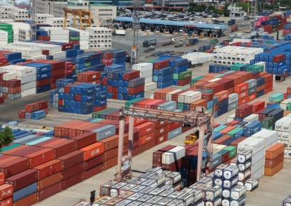 "내년 반도체 살고, 건설 부진 장기화…양극화·저성장 심화"-하나금융硏