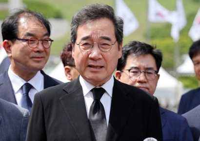 정계은퇴설 부인한 이낙연…"국가 과제 연구하겠다"