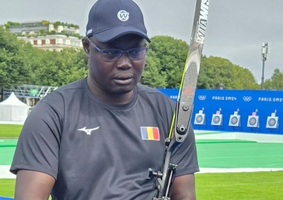 "이 국기를 좋아한다"…'1점' 쏜 차드 궁사, SNS에 태극기 올린 사연