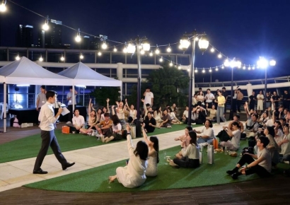 [포토] 2024 글로벌 와인 앤 푸드 트립 즐기는 참가자들