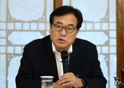 시민단체, 정진석 전 비서실장 '비상계엄 증거인멸' 의혹 고발