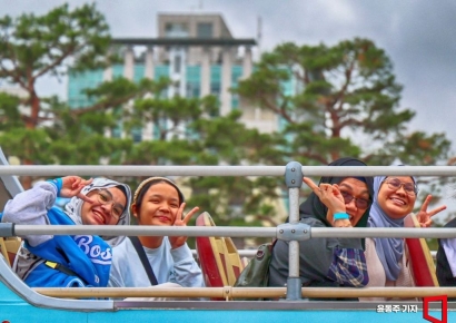 [이미지다이어리] '꼬레아에서 활짝~'