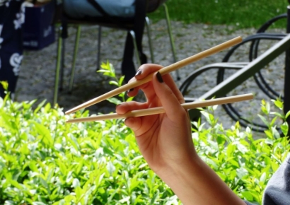 나무젓가락 너무 오래 썼다가…'간암' 걸려 4명 모두 사망한 中가족