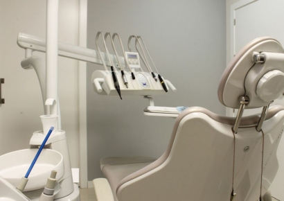 "23살 우리 아들이 뭘 안다고"…치과에 난동 부린 엄마, 왜?