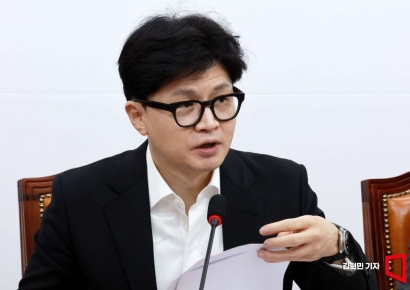 한동훈 "의료 상황 심각…의대 증원 유예, 갑자기 제안한 것 아냐"