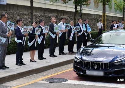 [포토] 어린이 교통안전 캠페인하는 이상민 장관